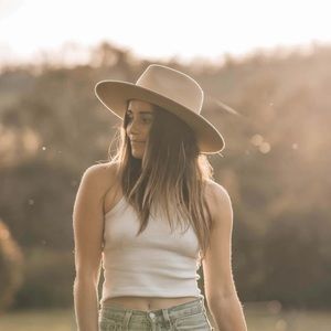 Will and Bear Hat, Andy Cream, Medium